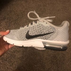Brand New Nike AirMax Sequent 2